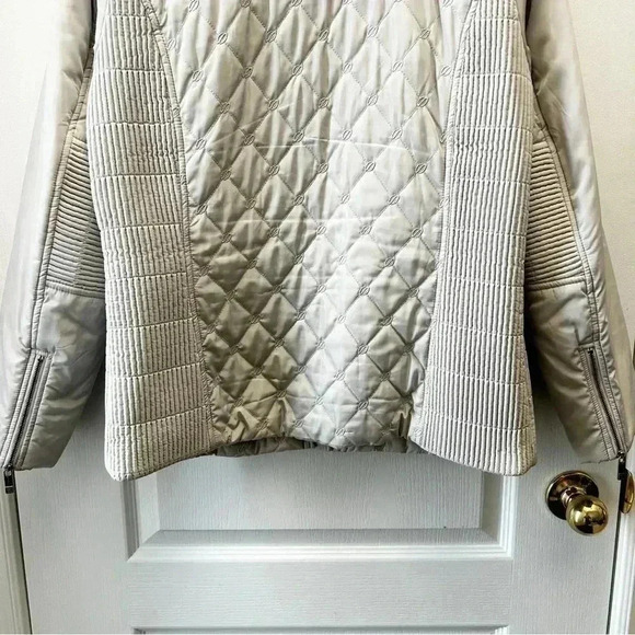 Spanner  Quilted Puffer Jacket Silver Metallic Dove Grey Size Medium - Picture 8 of 16